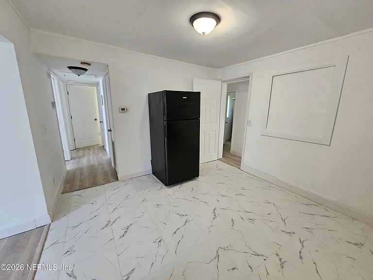 2269 Hartridge St — Photo 3