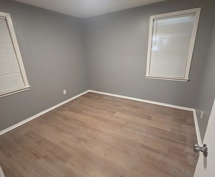 1502 Whitmore Rd — Photo 5