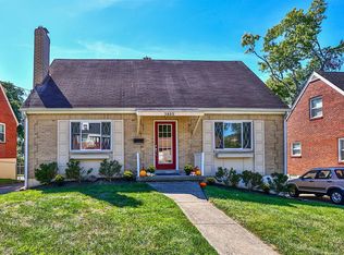3805 Meadowlark Ln, Cincinnati, OH 45227