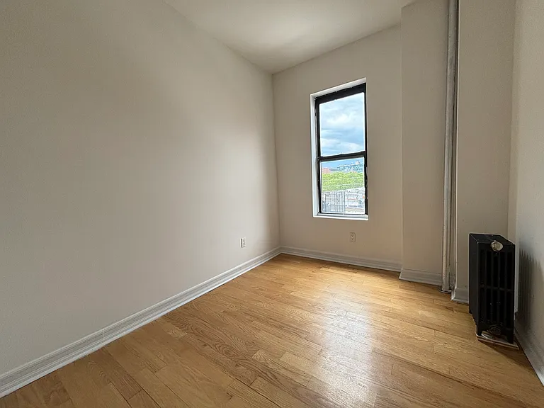 1087 Carroll St #B14 — Photo 7