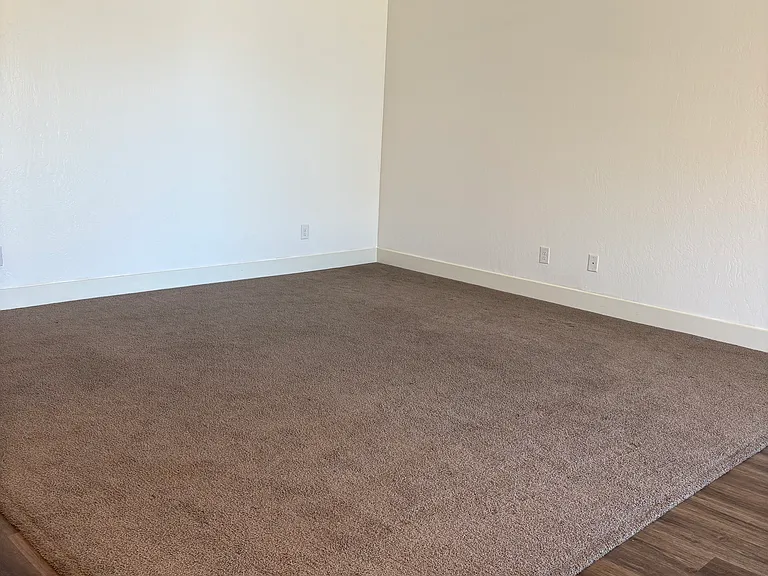 1622 E Copper Ct — Photo 8