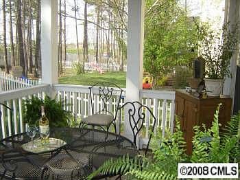 2nd image of 15847 Kelly Park Cres