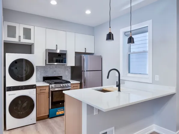 1807 S Laflin St #1, Chicago, IL 60608