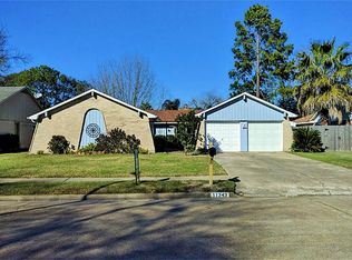 11343 Angelique Dr, Houston, TX 77065
