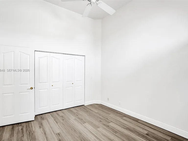 10800 Haydn Dr — Photo 14