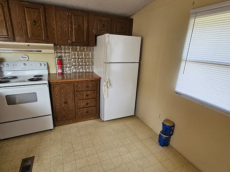 302 Chapel St #302 — Photo 4