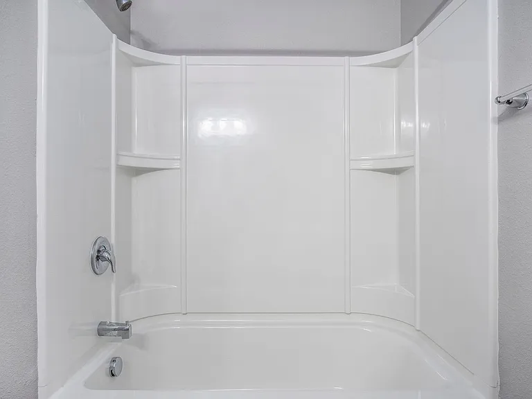611 W Marion St #8 — Photo 16