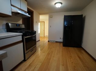 312 La Fayette Ave APT 2, Rockford, IL 61107