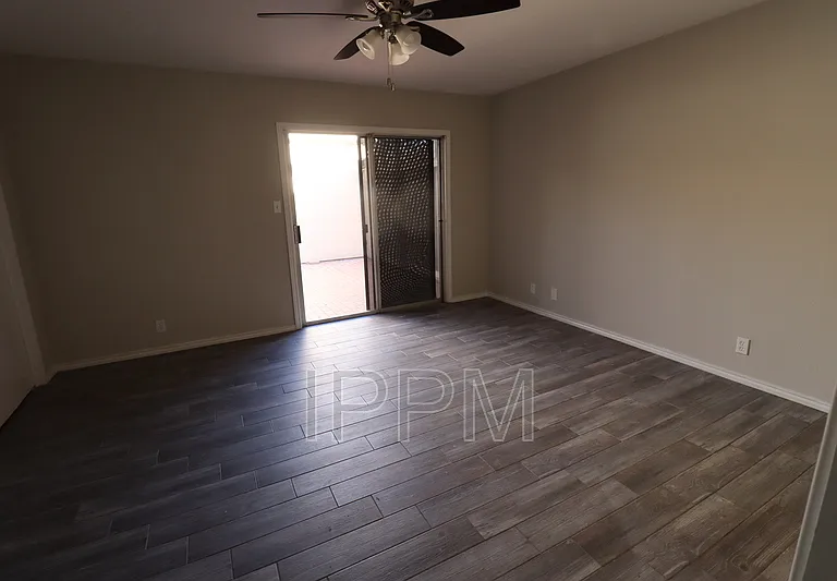 1716 Palm Valley Dr W — Photo 8