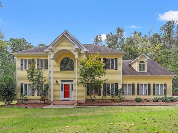 125 Windy Ridge Rd, Chapel Hill, NC 27517