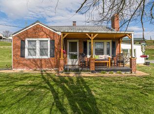 465 Carlock Creek Rd, Chilhowie, VA 24319