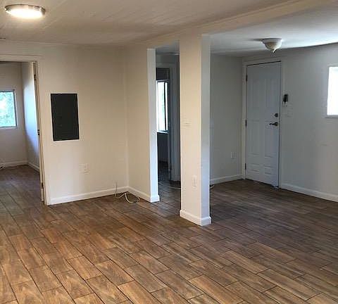 4th image of 1267 NW 45th St Unit B