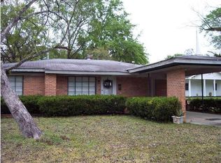 2562 Pleasant Valley Rd, Mobile, AL 36606