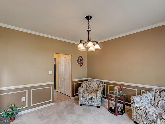 5th image of 20890 Governors Mill Ct