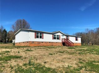 620 York Rd, Mount Airy, NC 27030