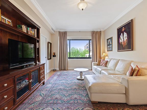 2nd image of 1114 Madison Ave #9C