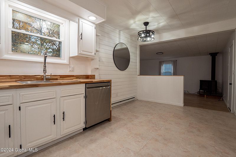 5th image of 41 Wilton Road