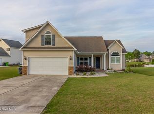 301 Antioch Lakes Rd, New Bern, NC 28560
