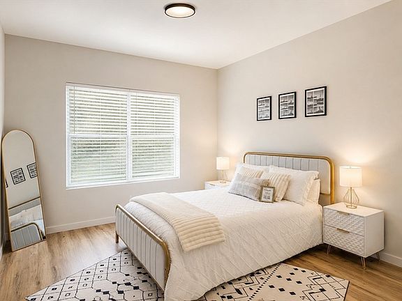 3rd image of 635 Main St #112