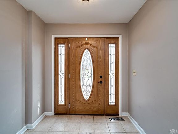 5th image of 4721 Blue Spruce Ct