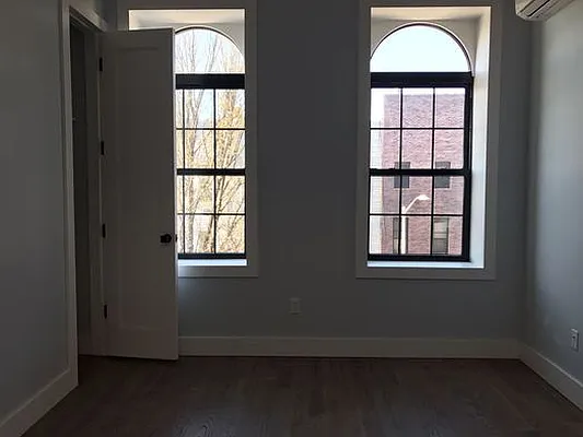 Rented by Real True Group | media 10