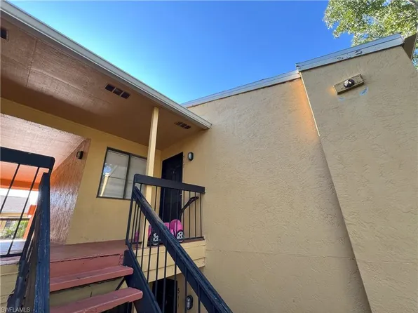 2875 Winkler AVE #517, FORT MYERS, FL 33916
