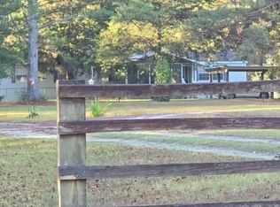4571 Wilderness Rd, Vernon, FL 32462