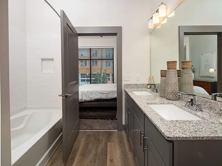 Atlas Apartments at Germantown — Photo 7