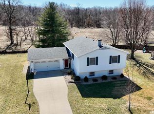 4415 Woodglen Ln, Mount Vernon, IL 62864
