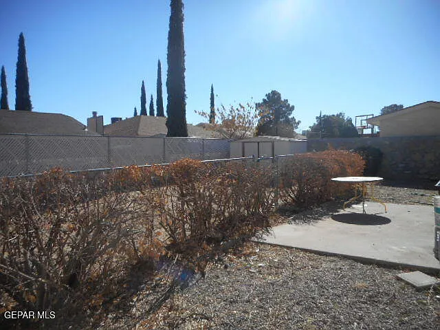 1836 Piedra Roja St — Photo 19