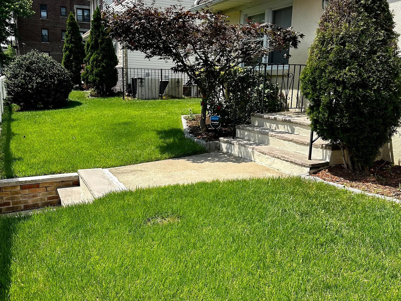 331 N Oraton Pkwy — Photo 2