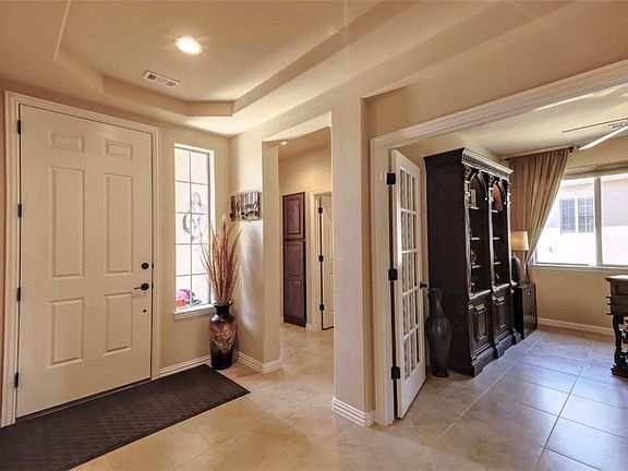 4th image of 8900 Crestview Dr