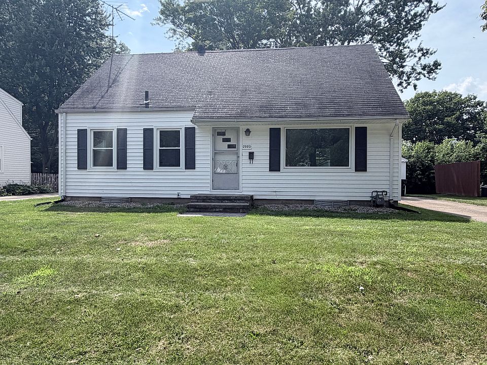 1st image of 2980 9th St