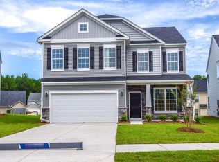 504 Lateleaf Dr, Moncks Corner, SC 29461