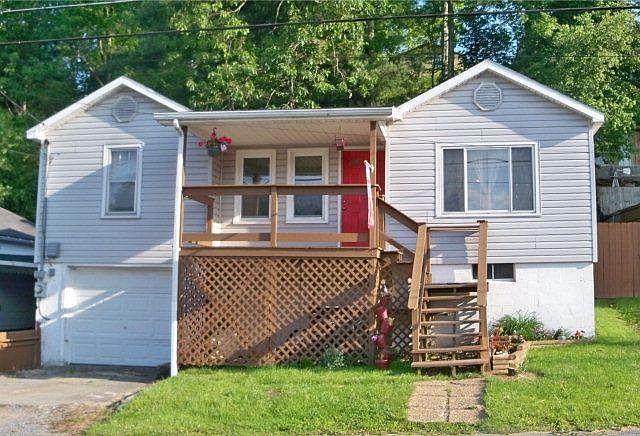 1st image of 214 Railroad Ave