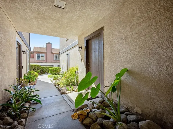 1814 N Vineyard Ave APT E, Ontario, CA 91764