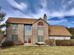 2393 Knollridge Ln, Williamston, MI 48895