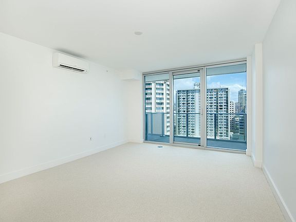 5th image of 629 Keeaumoku St Unit 1305