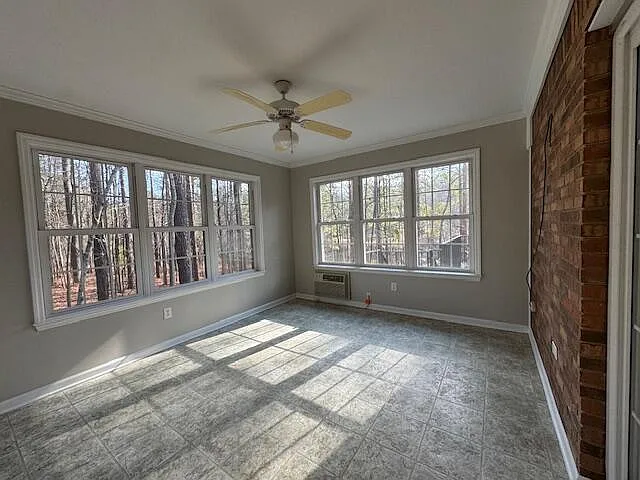 125 Golden Pond Ct — Photo 22