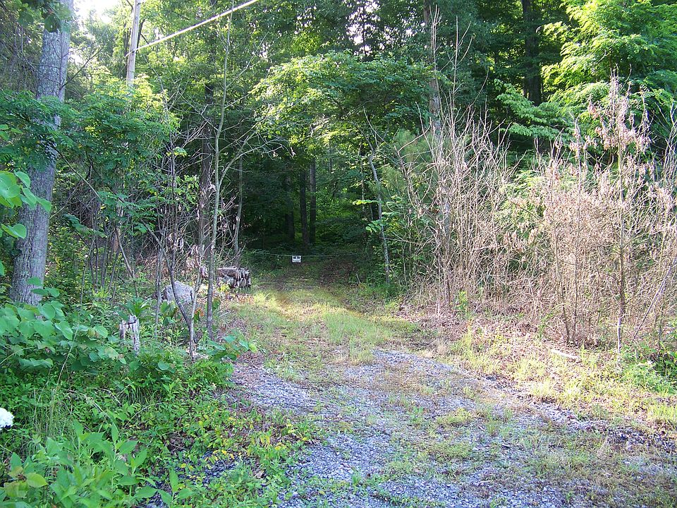 1st image of 127 Big Bear Ln