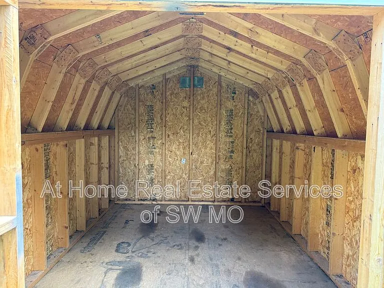 2940 W Walnut St — Photo 19