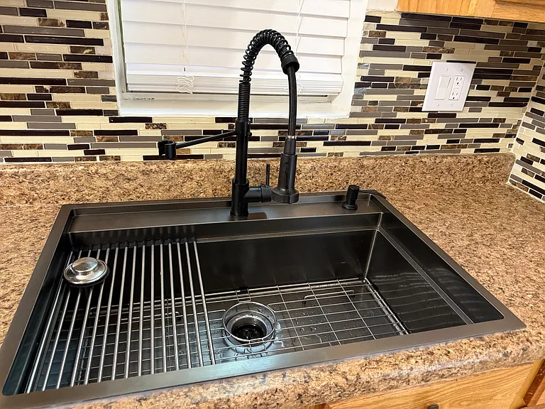 New Kitchen Sink