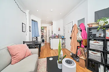 Rented by Living New York