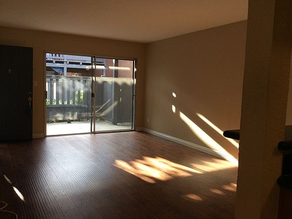4th image of 1345 Cabrillo Park Drive ##p05