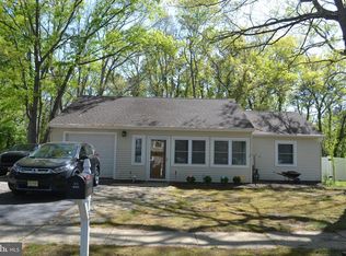 31 Chestnut Way Cir, Barnegat, NJ 08005