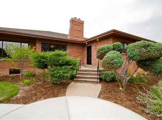 2350 Monaco Pkwy, Denver, CO 80207