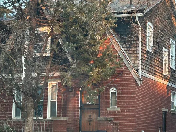 15766 Snowden St, Detroit, MI 48227