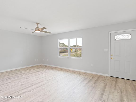 2nd image of 2897 Tivoli Ave SE