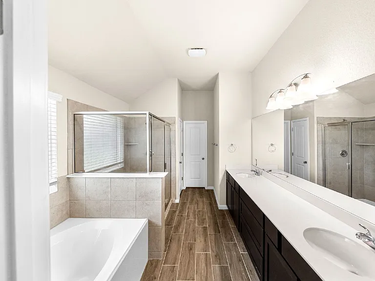 1507 Stony Island Dr — Photo 20