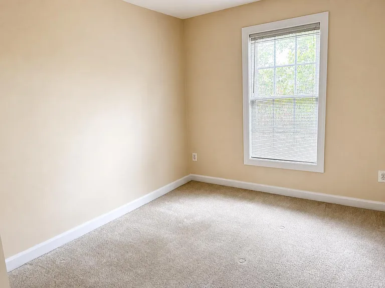 43061 Golf View Dr — Photo 10